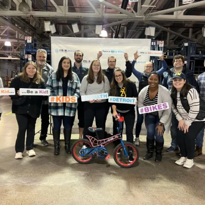 Bikes 4 Kidz 2023 Group Photo